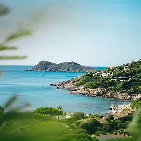 - Climatise, Wifi, Tennis, Piscine *