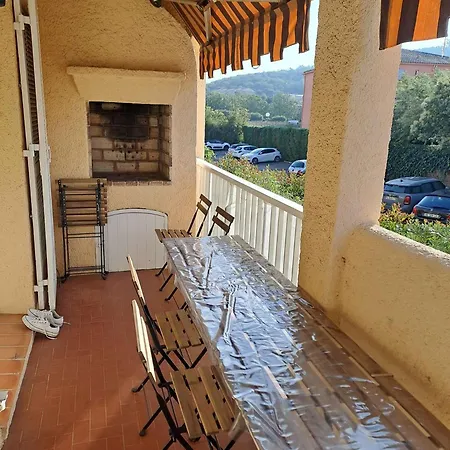 - Climatise, Wifi, Tennis, Piscine Appartement
